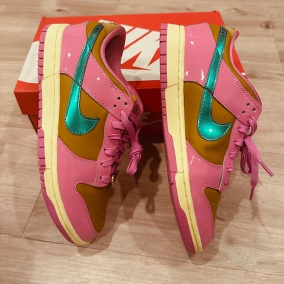 NIB Nike Parris Goebel x Dunk Low Playful Pink W 9 - Picture 4 of 8